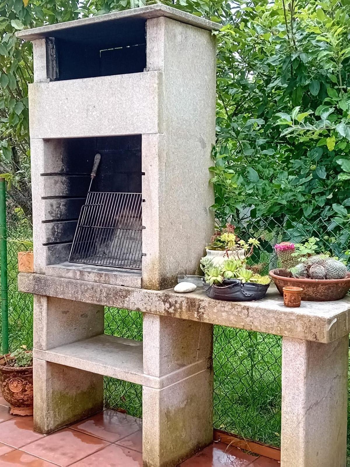 Picona Vivienda Con Jardin Terraza Y Barbacoaヴィラ エクステリア 写真
